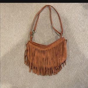 Frindge a Pocketbook with adjustable strap